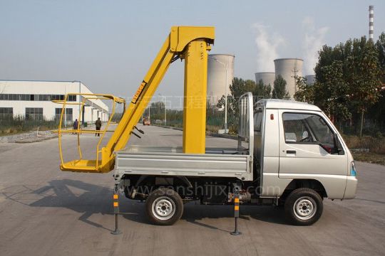 点击查看详细信息<br>标题：电动高空作业车 阅读次数：3229