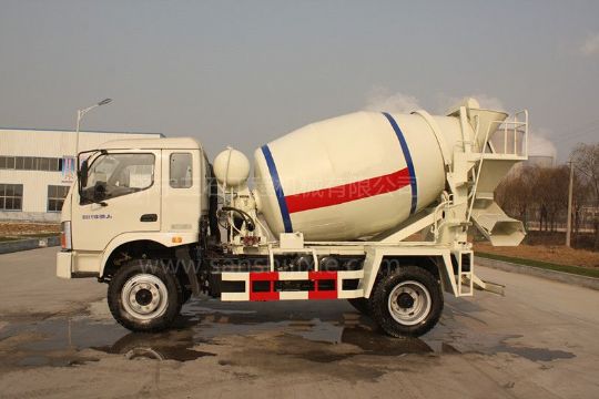 点击查看详细信息<br>标题：小型4立方搅拌车 阅读次数：1555